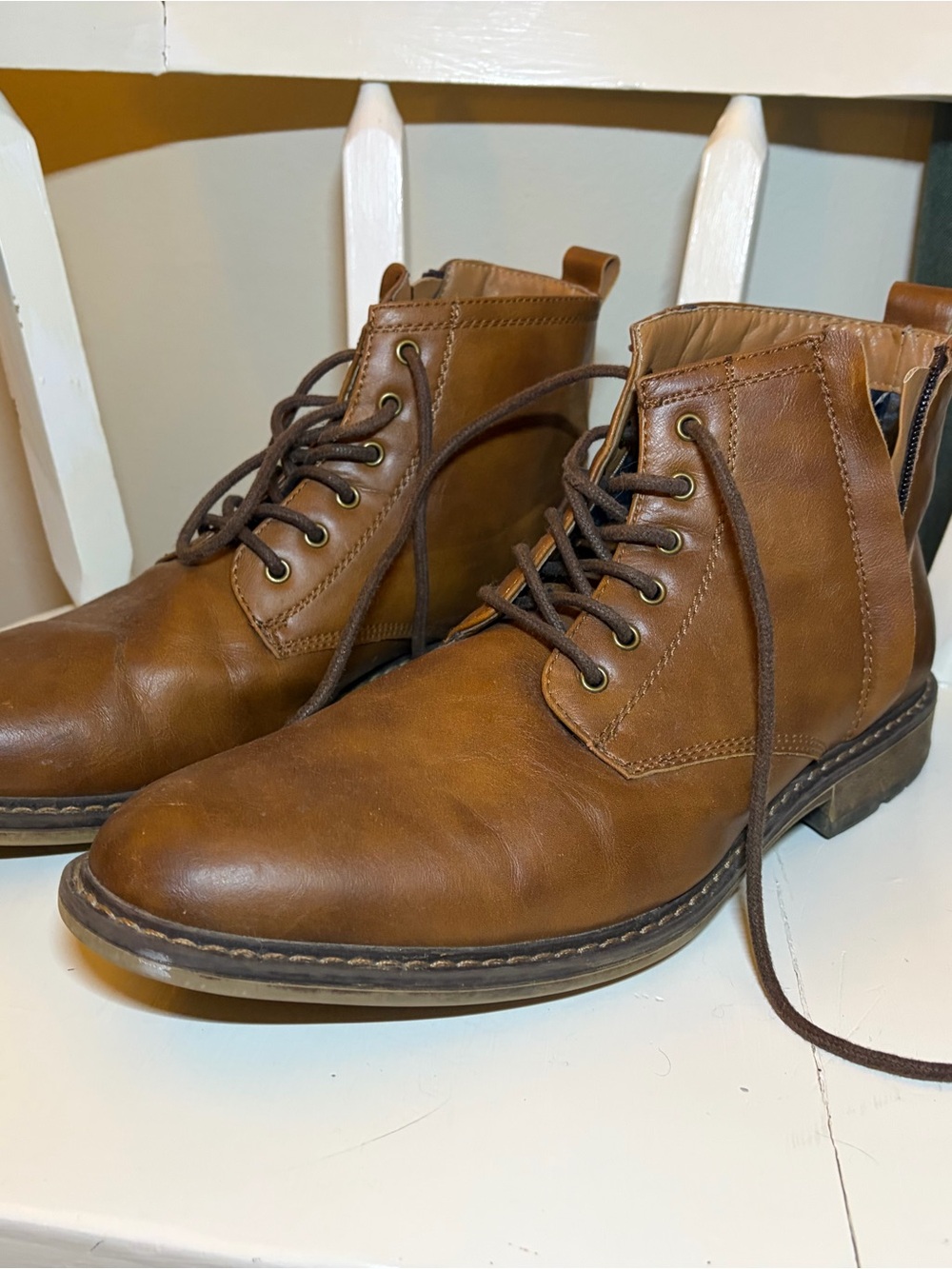 Steve Madden Tan Leather Lace-Up Ankle Boots